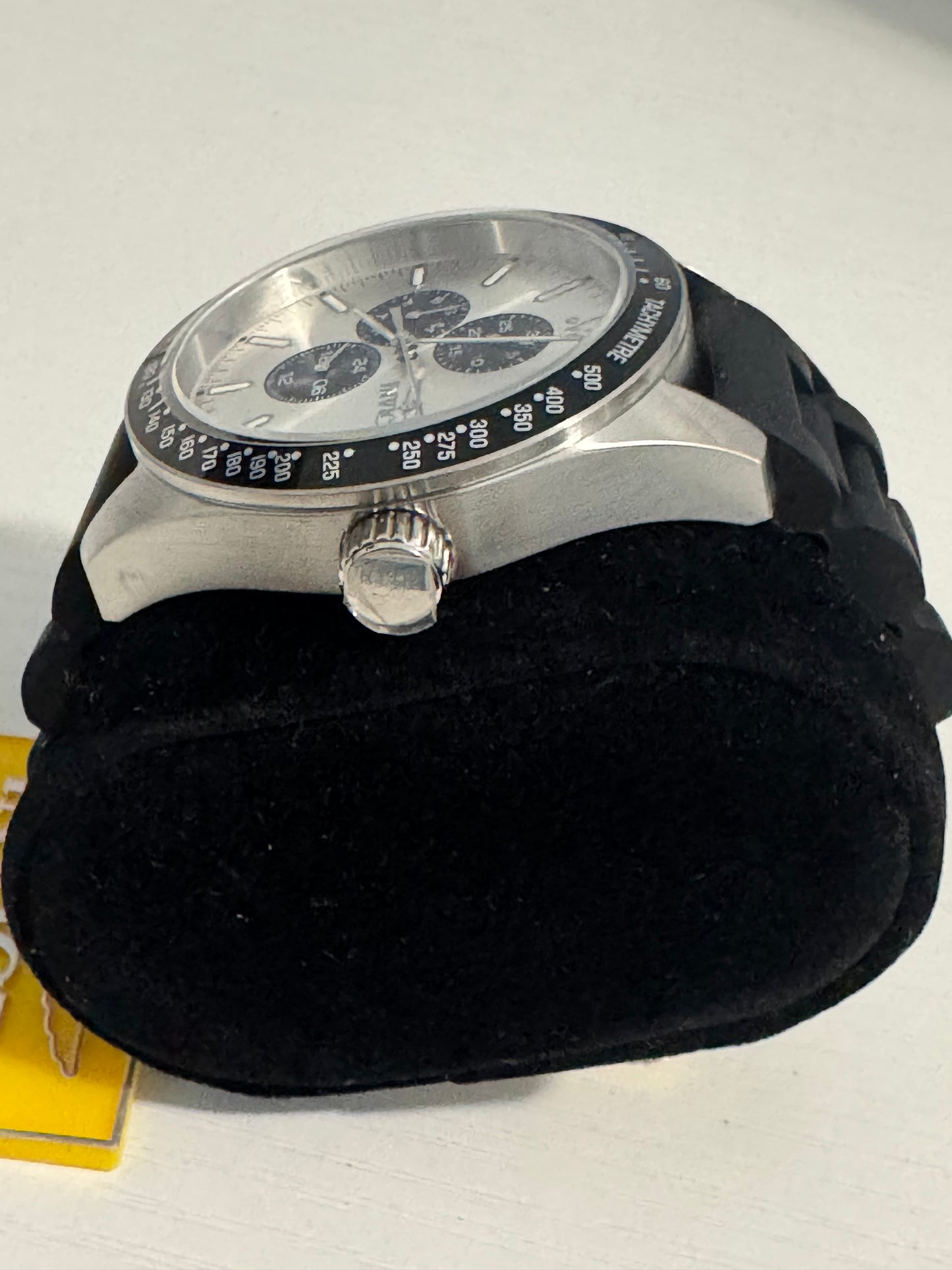 Invicta Aviator