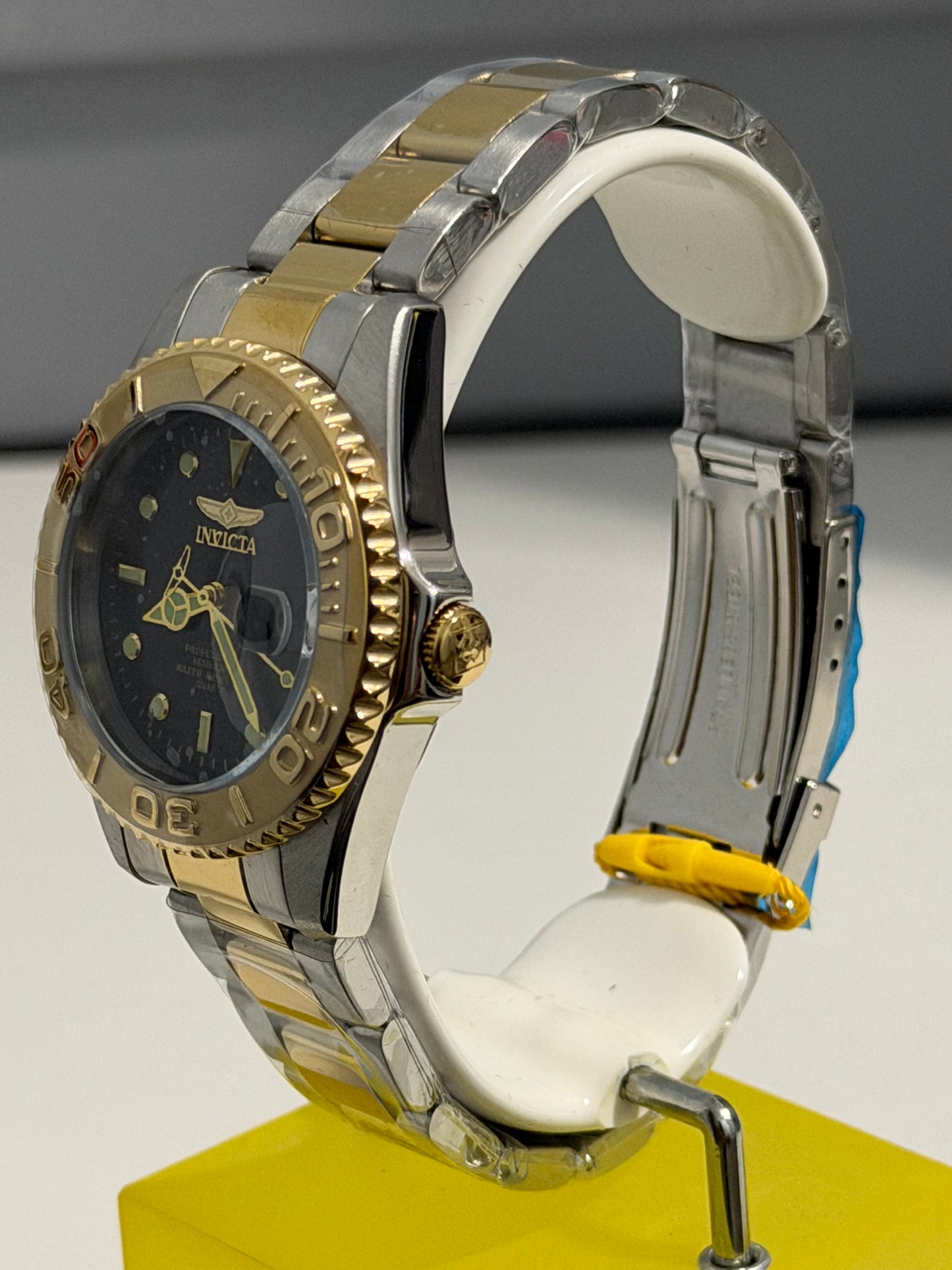 Invicta Pro Diver Men's Watch - 37.5mm