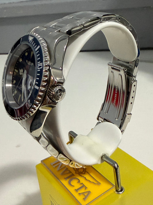 Invicta Pro Diver