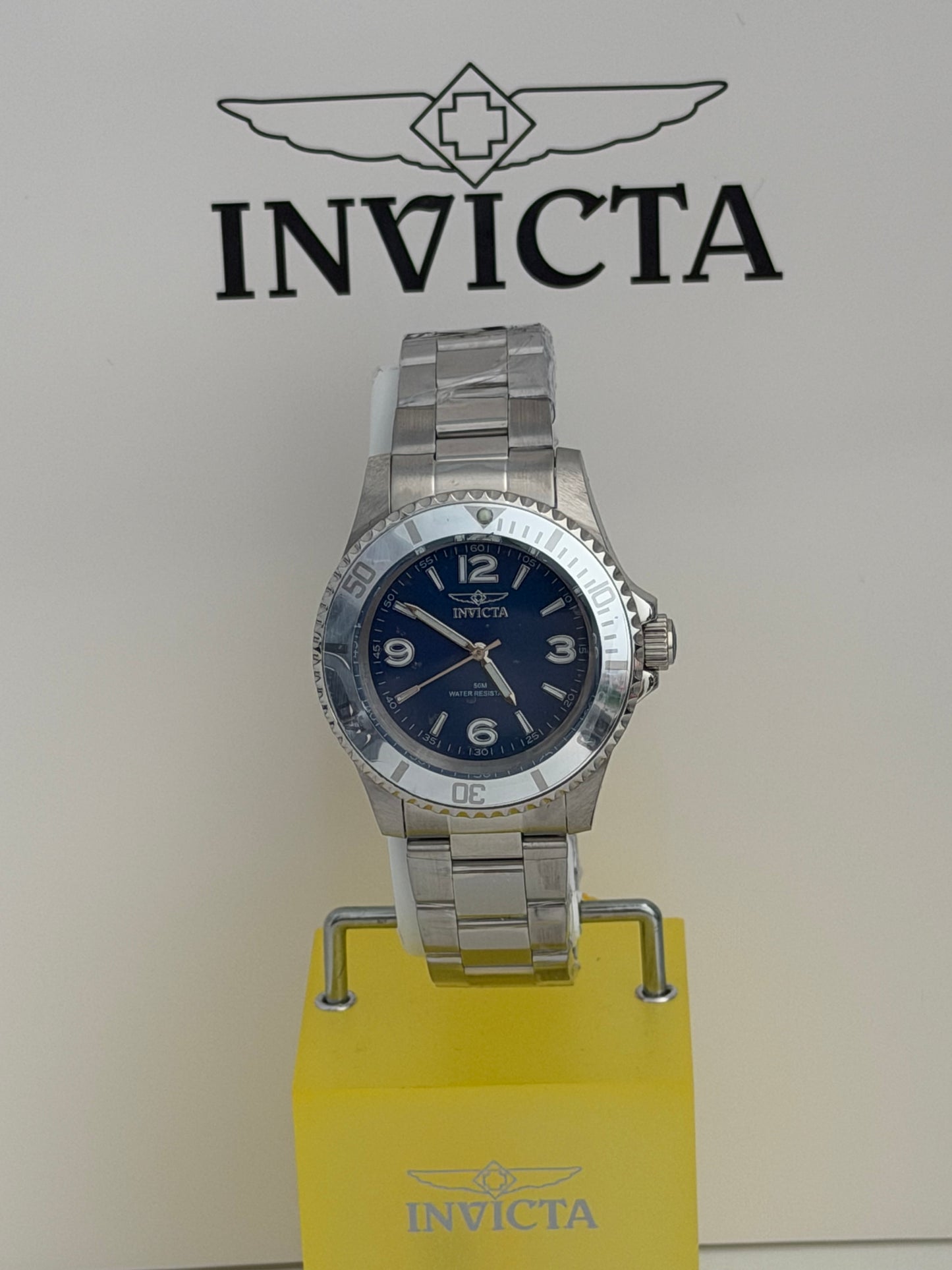 Invicta Specialty Rowan
Men's Watch - 40mm