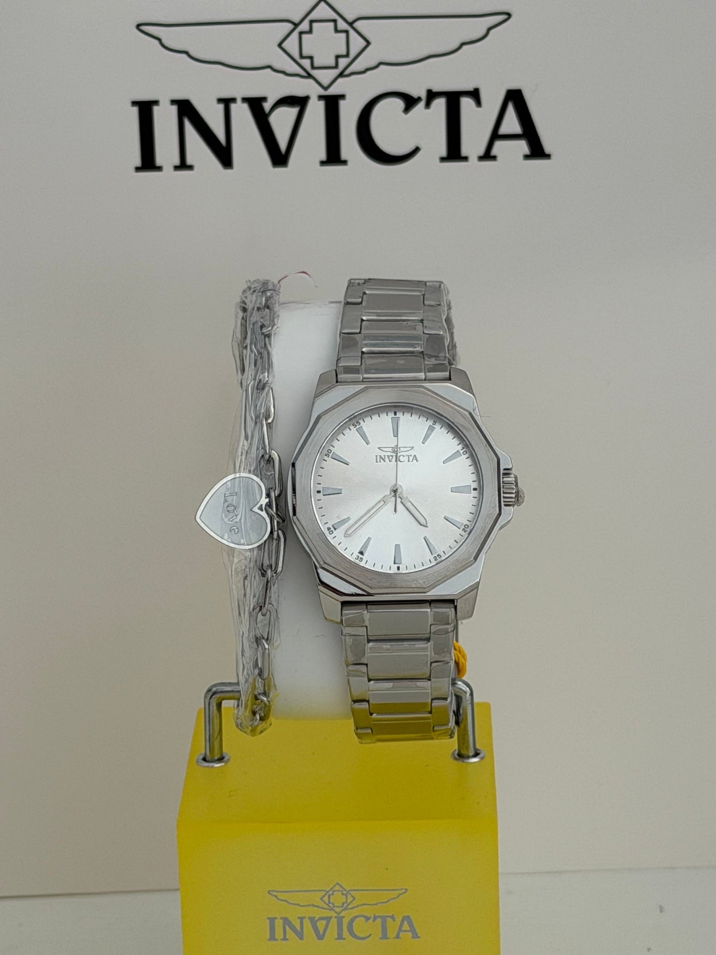 Invicta Speedway
Coeurlyn Women's Watch - 34mm, Steel With Bracelet Set