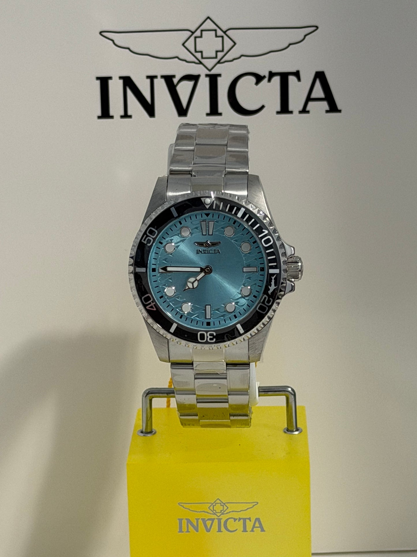 Invicta Pro Diver
Crestcore Men's Watch - 43mm