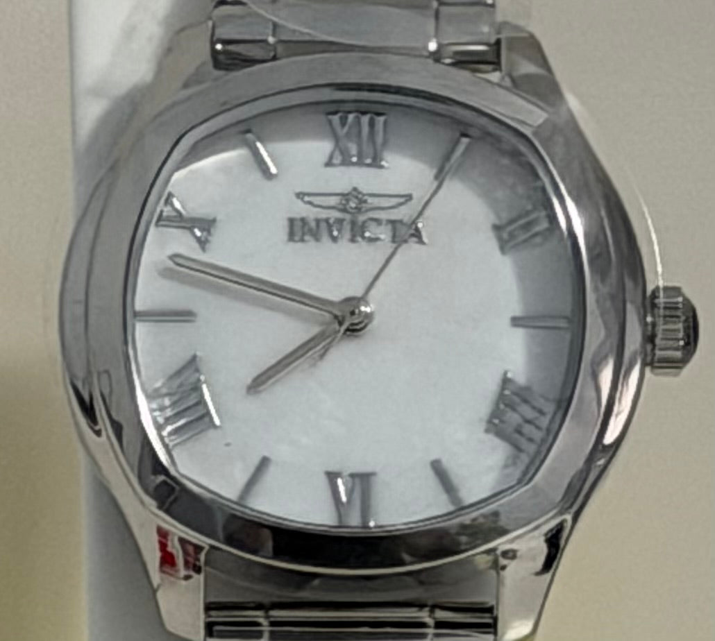 Invicta Wildflower
Women's Watch w/ Mother of Pearl Dial - 32.5mm