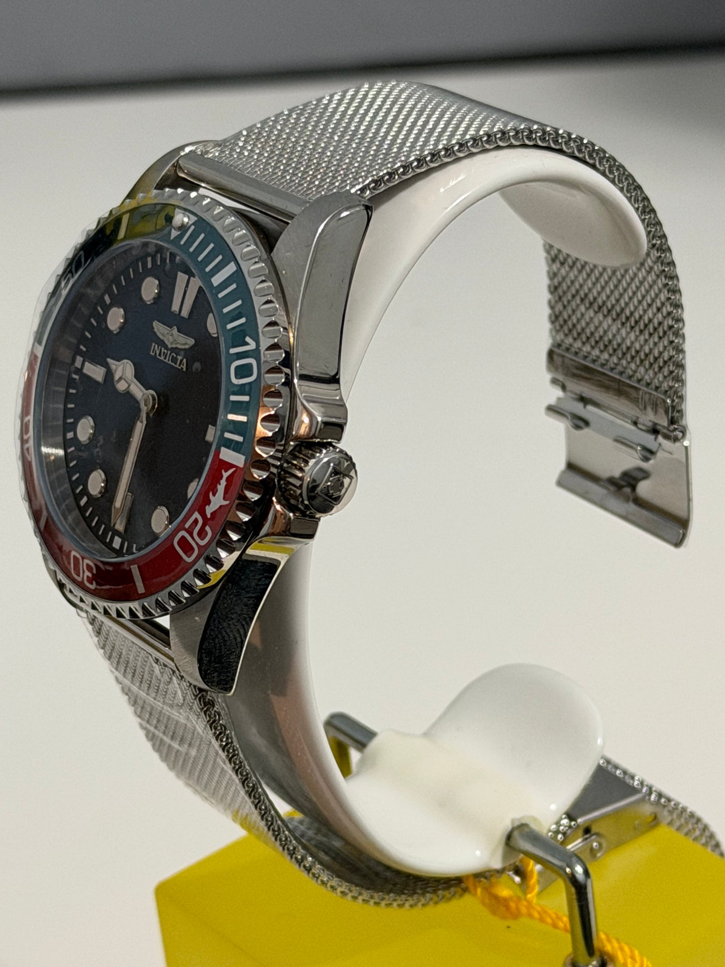 Invicta Pro Diver