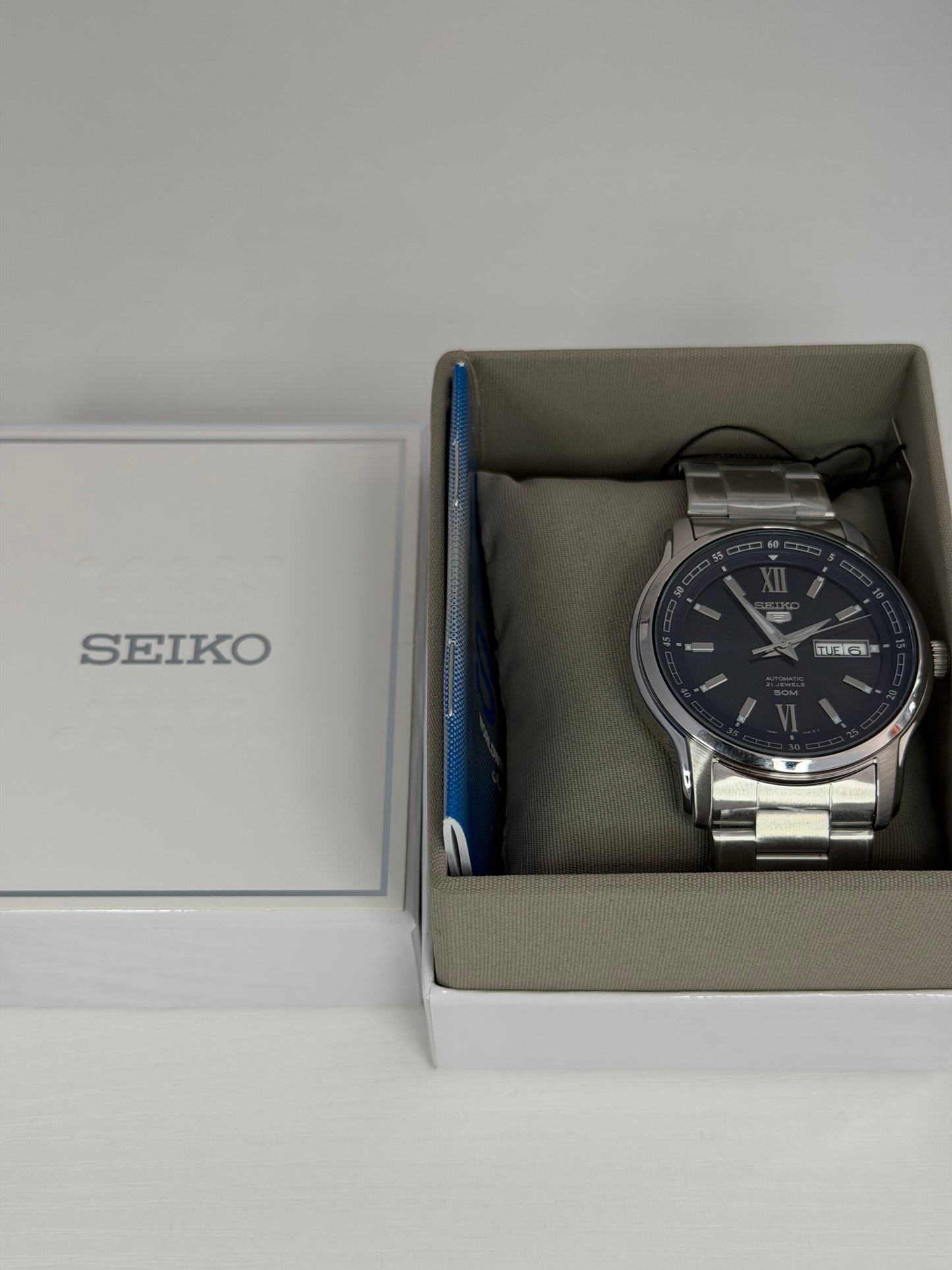 Seiko 5 Automatic 42.3 mm